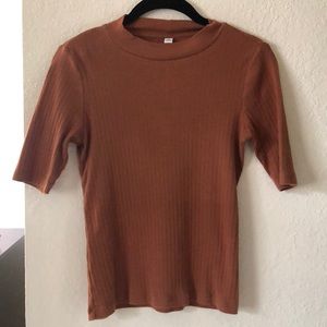 XS Uniqlo Shirt
